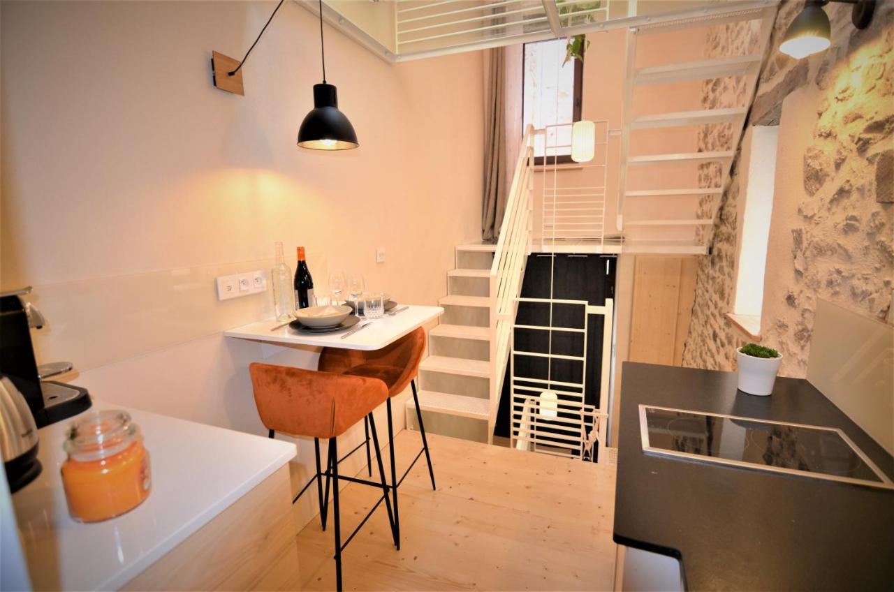 Au Vingtain - Appartement & Spa Atypique Brindas Eksteriør bilde